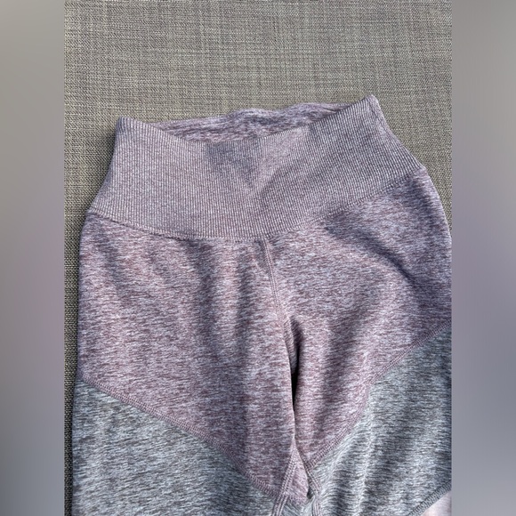 ALO YOGA Sheila Alosoft high waist colorblock leggings Smoky Quartz Gray XS - Picture 4 of 14